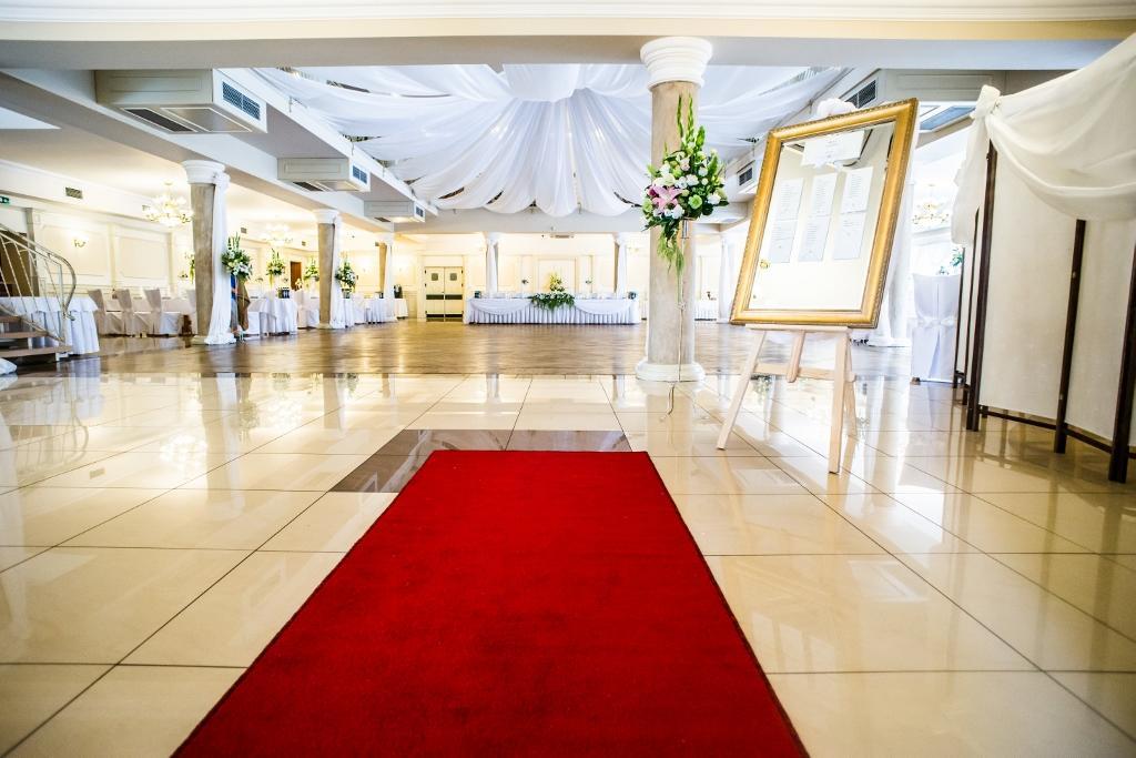 Hotel Kuban Pszczyna Exteriör bild